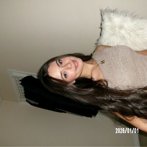 Meet your Posher, Malak